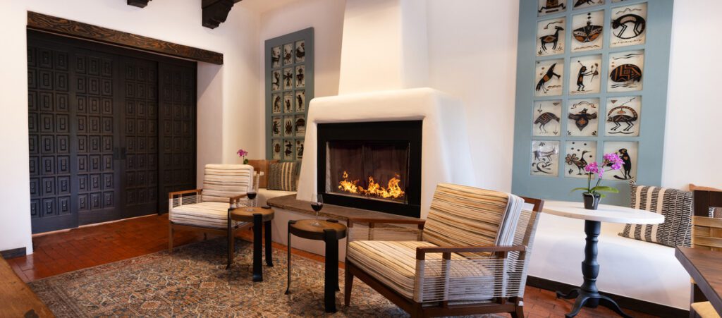 Piñon Court Bistro Fireplace