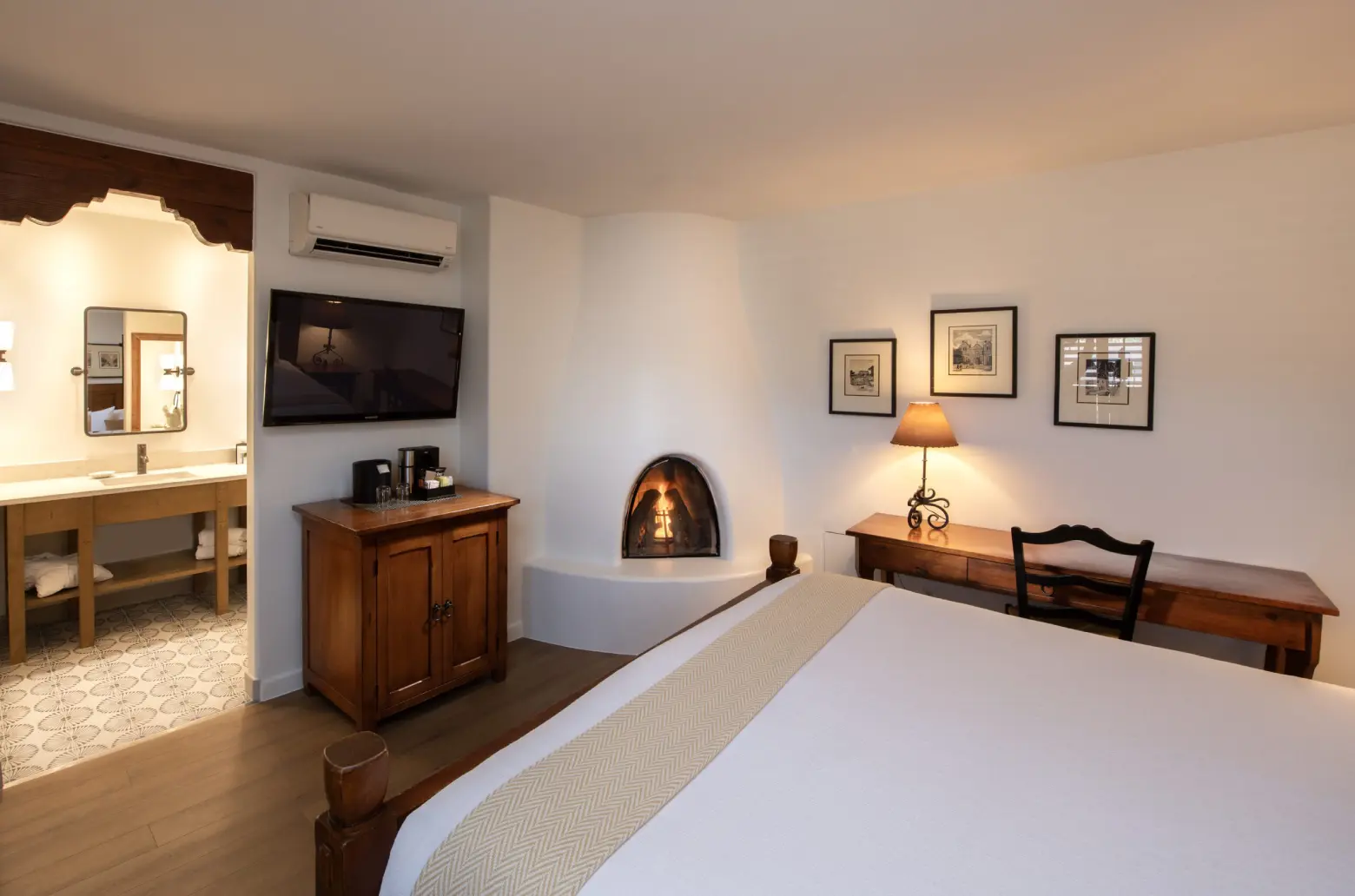 Bed Suite